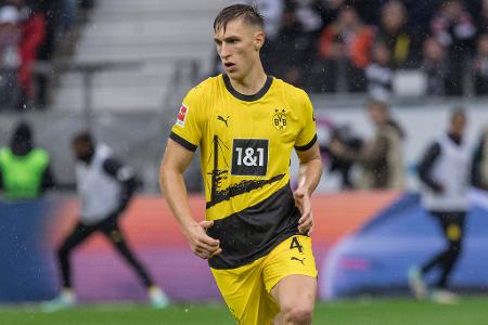 Nico Schlotterbeck - Note: 2,0 - Verteidigte in den meisten Szenen aufmerksam und glich die nachlässigen Momente der Nebenleute mehr als aus. Mit seiner Qualität im Passspiel zudem immer wieder der Schlüssel im Spiel nach vorne. Hätte nach Ecke sogar fast selbst getroffen (35.).