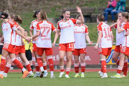 Frauen-Bundesliga blickt auf Frauen-Bundesliga blickt auf