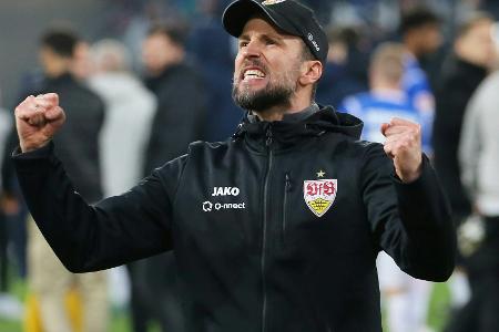 VfB verlängert mit Trainer Hoeneß VfB verlängert mit Trainer Hoeneß