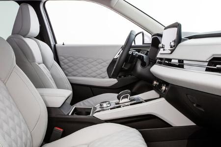 Mitsubishi Outlander MY 2022 Premiere