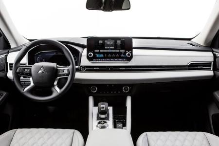 Mitsubishi Outlander MY 2022 Premiere