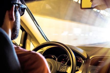 Fahrer Blendung Fahrer Blendung