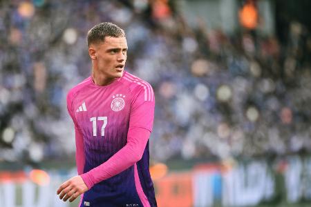 Gewagtes EM-Trikot: DFB-Elf in pink und lila Gewagtes EM-Trikot: DFB-Elf in pink und lila