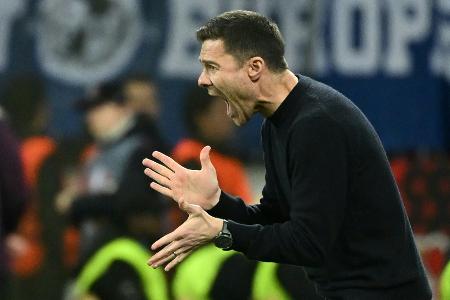Nach wenig Schlaf: Alonso mit vollem Fokus auf Freiburg Nach wenig Schlaf: Alonso mit vollem Fokus auf Freiburg