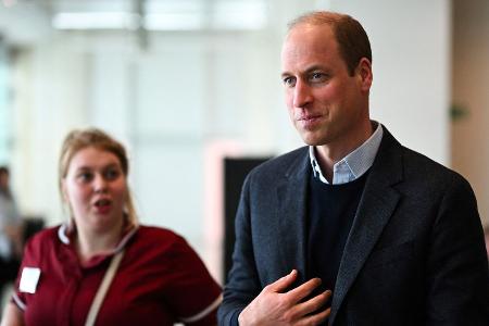 Prinz William: Erster offizieller Auftritt nach Bummel mit Kate Prinz William: Erster offizieller Auftritt nach Bummel mit Kate