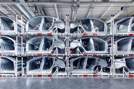 03/2024 Tesla Fabrik Gigafactory Produktion Fremont