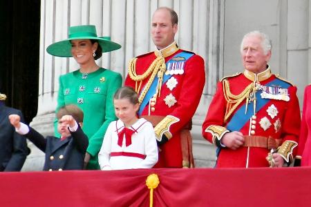 Nach Foto-Panne: Krisen-Royals suchen neuen Mitarbeiter Nach Foto-Panne: Krisen-Royals suchen neuen Mitarbeiter