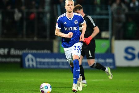 Schalke: Geraerts verbannt Baumgartl in die U23 Schalke: Geraerts verbannt Baumgartl in die U23