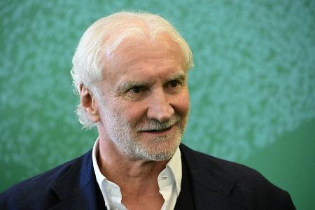 DFB will Sportdirektor Völler halten DFB will Sportdirektor Völler halten