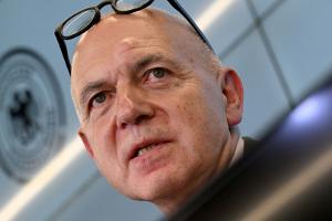 Neuendorf über Politiker-Äußerungen enttäuscht