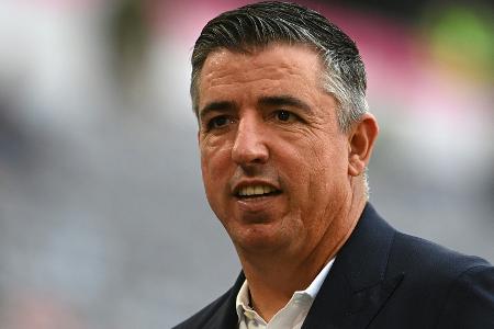 Makaay: Makaay: