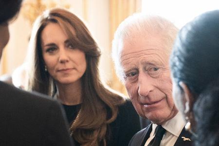 König Charles und Prinzessin Kate: Interesse an Krebs-Vorsorge steigt König Charles und Prinzessin Kate: Interesse an Krebs-Vorsorge steigt