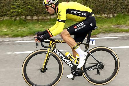 Radsport: Van Aert erleidet mehrere Knochenbrüche Radsport: Van Aert erleidet mehrere Knochenbrüche