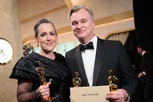 Christopher Nolan wird von König Charles zum Ritter geschlagen