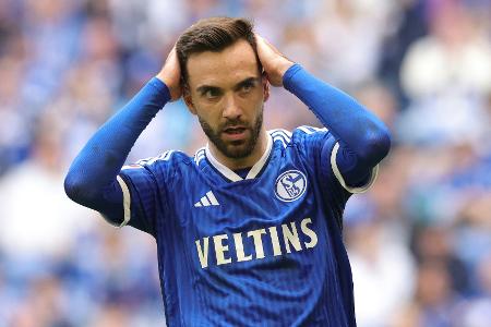 Keine Befreiung: Schalke torlos gegen KSC Keine Befreiung: Schalke torlos gegen KSC