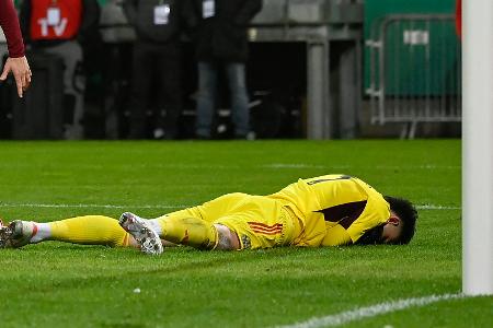 Pechvogel Schreiber untröstlich nach Patzer Pechvogel Schreiber untröstlich nach Patzer