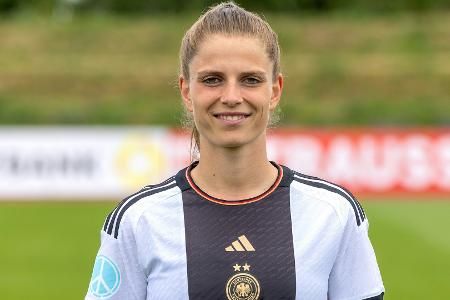 Nationalspielerin Sellner bringt Sohn zur Welt Nationalspielerin Sellner bringt Sohn zur Welt