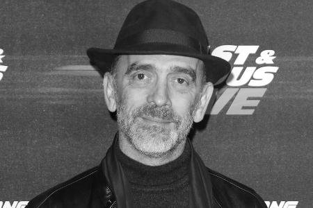 Britischer Schauspieler Adrian Schiller unerwartet verstorben Britischer Schauspieler Adrian Schiller unerwartet verstorben