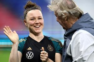 Hegering verschiebt Karriereende: Neuer Vertrag in Wolfsburg