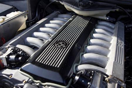 BMW E38 760iL V16 Goldfisch Prototyp (1990) Motor