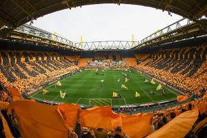 Pleite zum "50.": BVB zittert um die Champions League