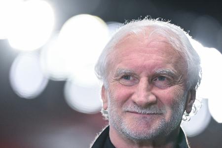 Völler verlängert beim DFB bis 2026 Völler verlängert beim DFB bis 2026