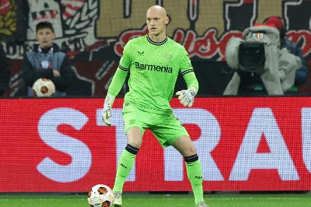 Leverkusen verlängert Vertrag mit Ersatzkeeper Lomb Leverkusen verlängert Vertrag mit Ersatzkeeper Lomb