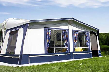 Vorzeltkunde, Camping