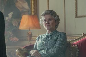 Imelda Staunton tut sich schwer, die Kleider der Queen abzulegen