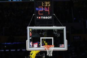 Wer hat an der Uhr gedreht? NBA-Spiel eine Minute zu lang