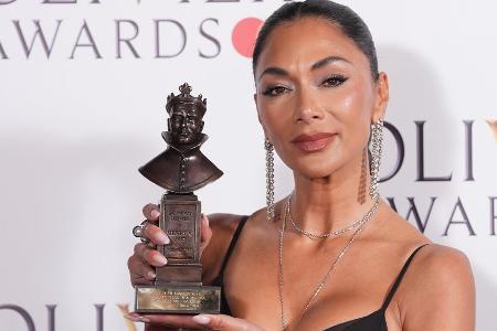 Nicole Scherzinger gewinnt britischen Theaterpreis Nicole Scherzinger gewinnt britischen Theaterpreis