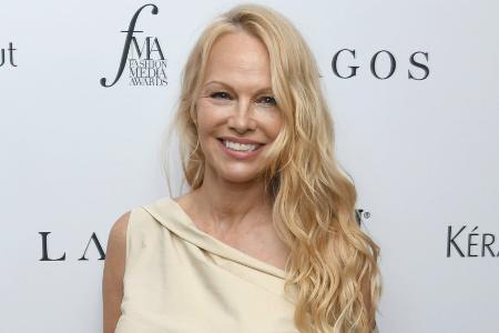 Pamela Anderson spielt Hauptrolle im Remake von Pamela Anderson spielt Hauptrolle im Remake von
