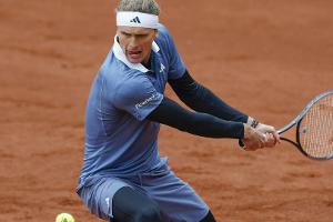 Auftaktsieg: Zverev trotzt allen Widrigkeiten