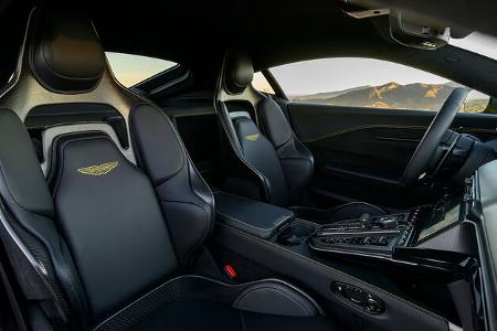 Aston Martin Vantage V8