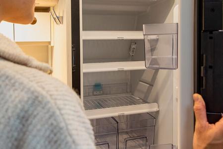 Tourne Mobil 6.4 (2023) Kuehlschrank i