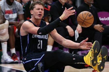 NBA: Wagners starten mit Pleite in die Play-offs NBA: Wagners starten mit Pleite in die Play-offs