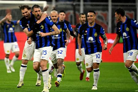 Sieg im Stadtderby: Inter krönt sich gegen Milan zum Meister Sieg im Stadtderby: Inter krönt sich gegen Milan zum Meister