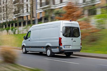 Mercedes E-Sprinter (2024) f