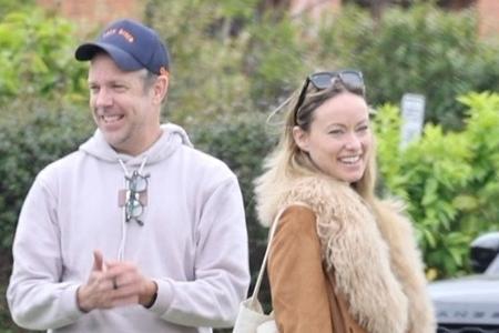 Eiszeit vorbei? Jason Sudeikis und Olivia Wilde toben mit den Kids Eiszeit vorbei? Jason Sudeikis und Olivia Wilde toben mit den Kids