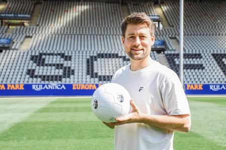 Schneck wird Trainer der Freiburger Frauen Schneck wird Trainer der Freiburger Frauen