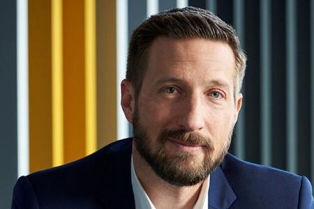 Dirk Adelmann, CEO smart Europe GmbH​