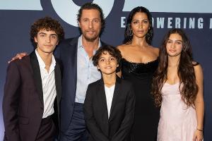 Bei Spendengala: Matthew McConaughey zeigt stolz seine gesamte Familie