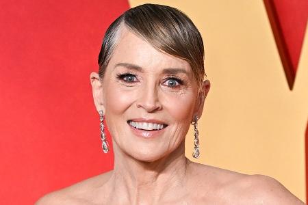 Sharon Stone: Vermeintliches Unfallopfer fordert 35.000 US-Dollar Sharon Stone: Vermeintliches Unfallopfer fordert 35.000 US-Dollar