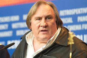 Vorwürfe sexueller Gewalt: Gérard Depardieu muss vor Gericht