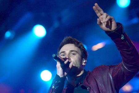 Konzert in Paris: Clueso begleitet Team Deutschland Konzert in Paris: Clueso begleitet Team Deutschland