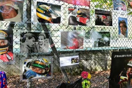 Tausende Fans gedenken Senna und Ratzenberger Tausende Fans gedenken Senna und Ratzenberger