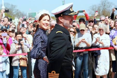 Frederik und Mary von Dänemark lächeln alle Krisengerüchte weg Frederik und Mary von Dänemark lächeln alle Krisengerüchte weg