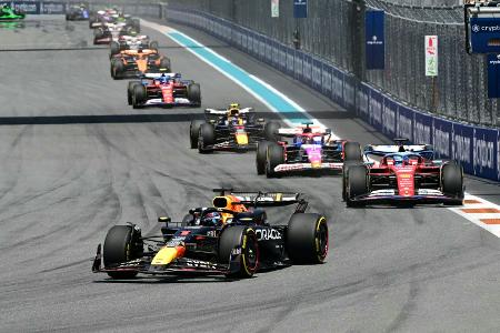 Verstappen gewinnt Sprint in Miami - Hülkenberg stark Verstappen gewinnt Sprint in Miami - Hülkenberg stark