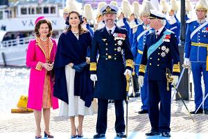 König Frederik und seine Mary sind in Schweden angekommen