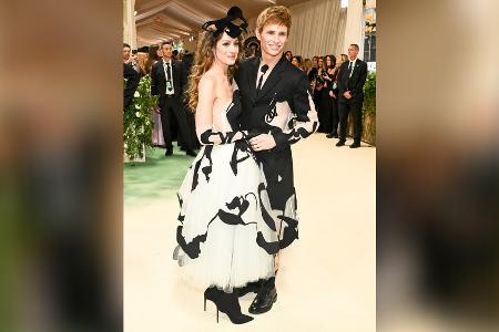 Eddie Redmayne und seine Frau im süßen Partnerlook bei der Met Gala